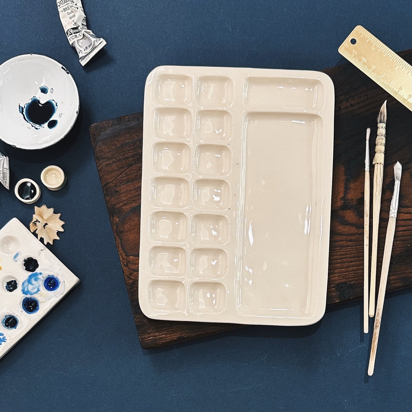STANDARD PAINT PALETTE