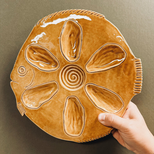 HAND-CARVED OYSTER PLATE