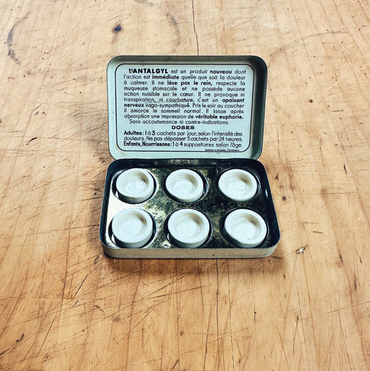 ANTALGYL VINTAGE PARISIAN TIN & CUSTOM PANS