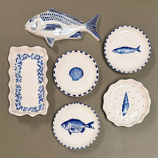 HAND-PAINTED HEIRLOOM PLATES, TRINKET TRAYS & WALL FISH