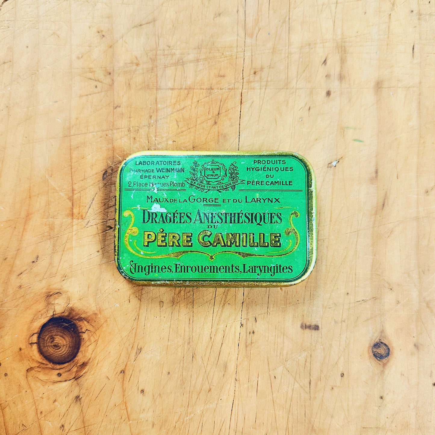 PÉRE CAMILLE VINTAGE PARISIAN TIN & CUSTOM PALETTE