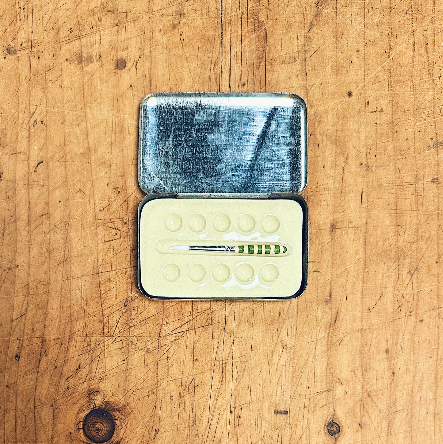 PASTILLES HINGLAIS VINTAGE PARISIAN TIN & CUSTOM PALETTE