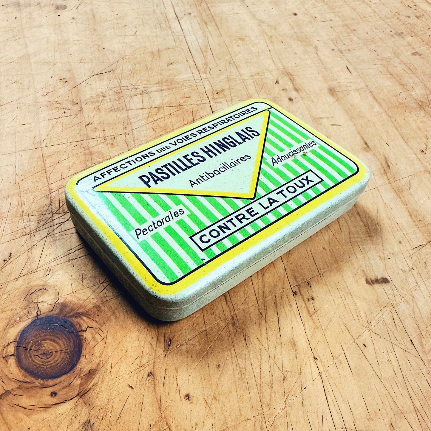 PASTILLES HINGLAIS VINTAGE PARISIAN TIN & CUSTOM PALETTE