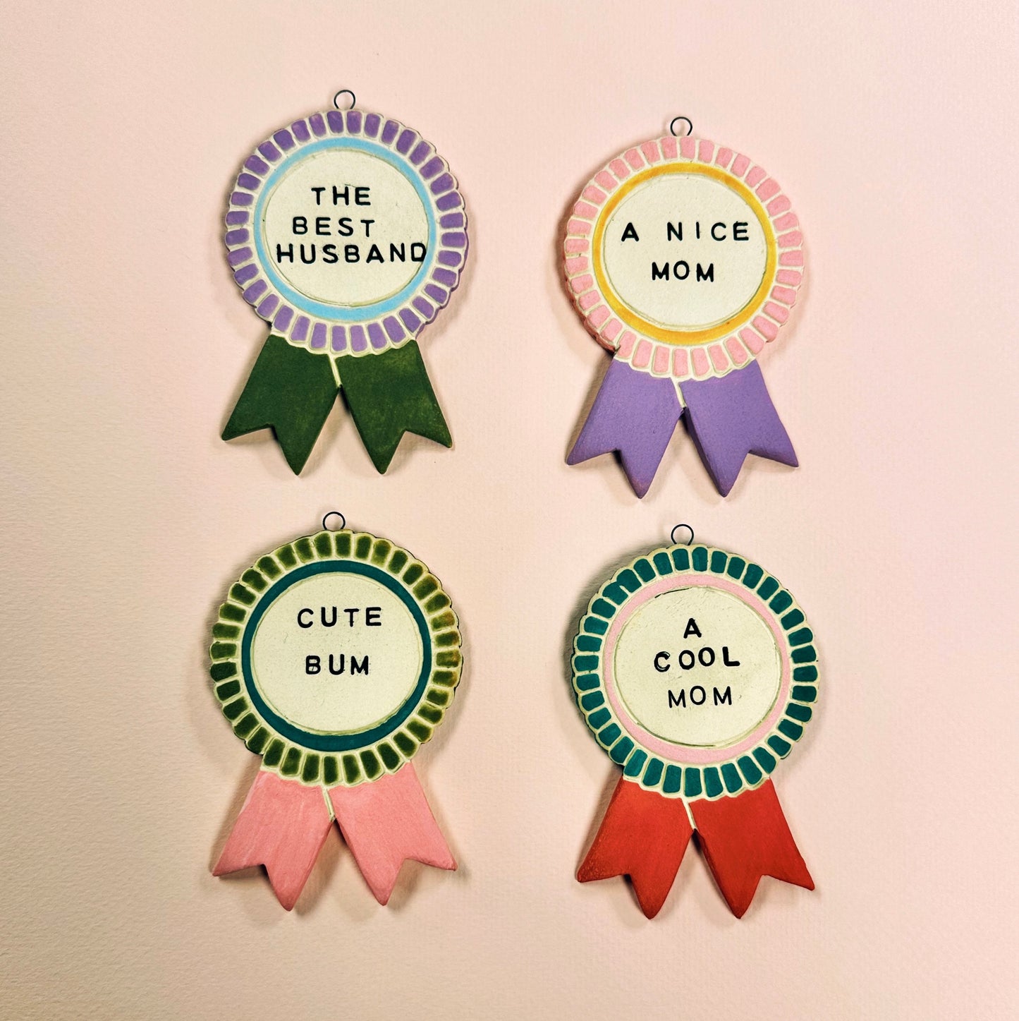 AWARD PENNANT ORNAMENT