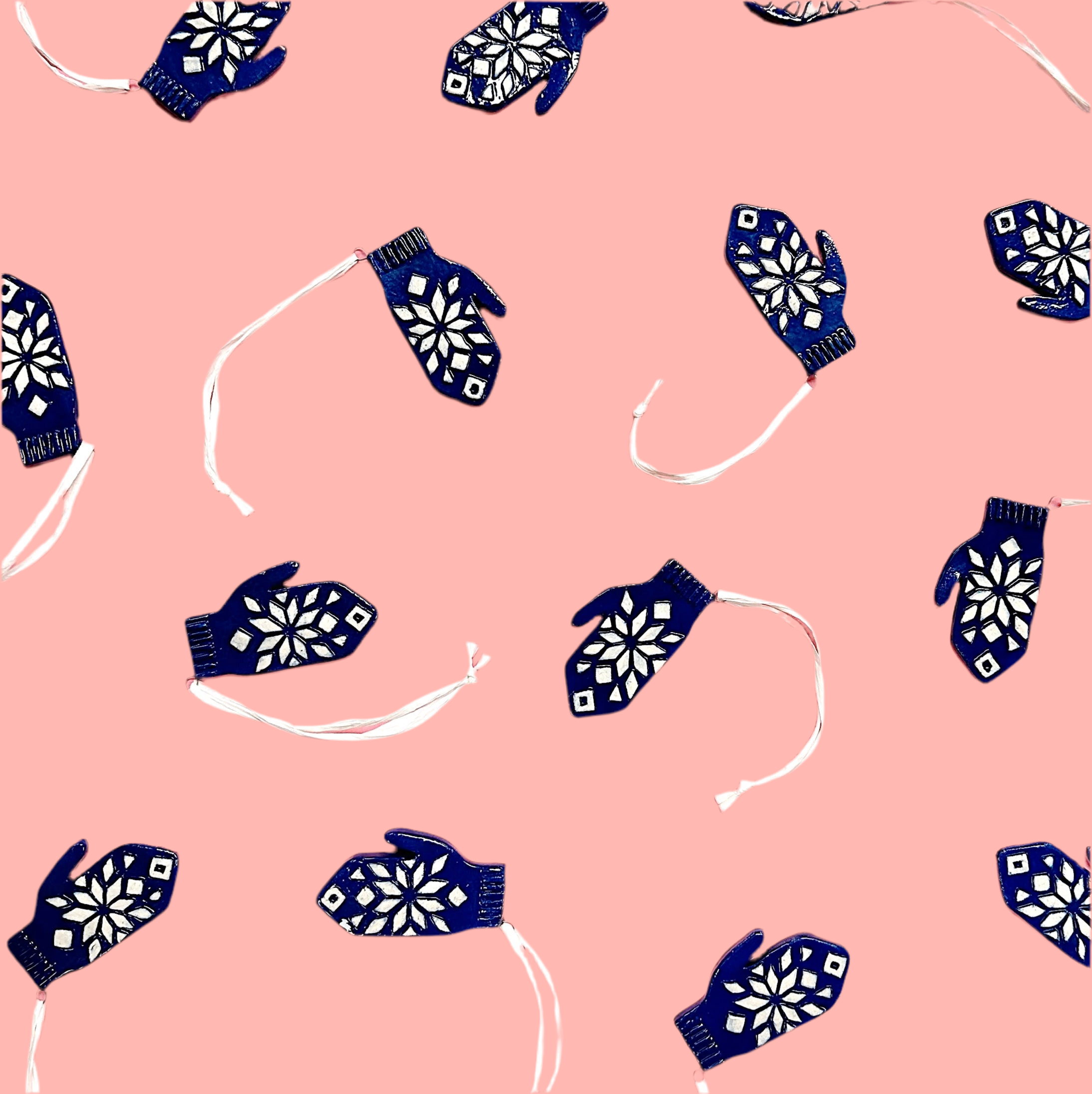 SCANDINAVIAN MITTEN ORNAMENT - SUGARHOUSE CERAMIC CO.