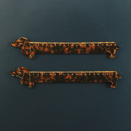 DACHSHUND RULER
