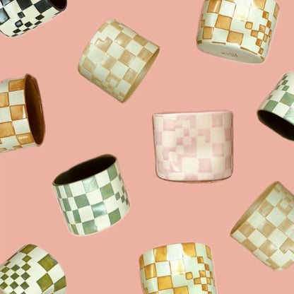 PRE-ORDER CHECKERED SQUEEZE MUG