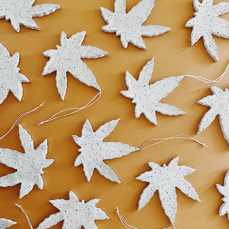 CANNABIS LEAF ORNAMENT